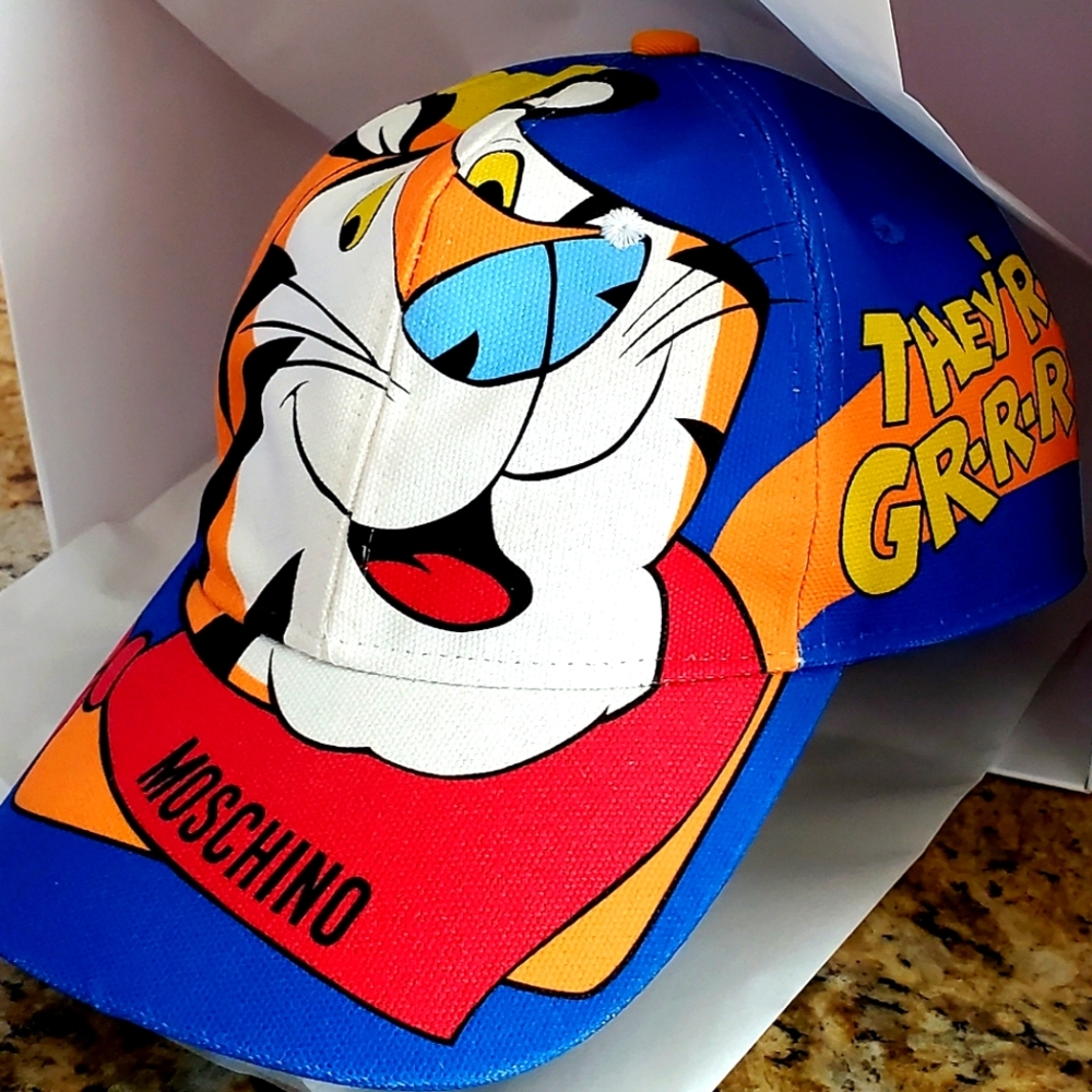 Moschino" Tony the Tiger" cap ,hat Italy,new in box adjusts unisex /tags +699